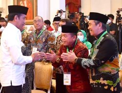 Di Undang Ke Istana, Al Haris Menerima Baznas Award Dari Presiden Jokowi
