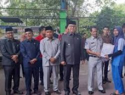 Pemkot Jambi Dan Forum CSR Salurkan 11 Ribu Paket Sembako Untuk TKK
