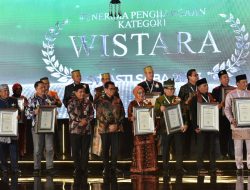 Pj Wali Kota Jambi terima Penghargaan Swasti Saba Wistara