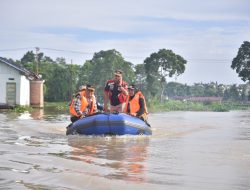 Pastikan Pemilu Lancar, Pj Walikota Tinjau TPS Terdampak Banjir