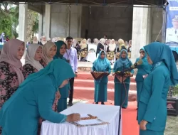 Ketua TP PKK Muaro Jambi Faradilla Lantik Bunda PAUD Tingkat Desa