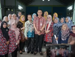 Pj Bachyuni Hadiri Acara Pelayanan dan Pencanangan Kampung KB di Sebapo, Ini Pesannya kepada Warga