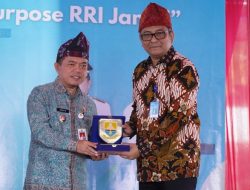 Gubernur Al Haris Resmikan Studio Multipurpose LPP RRI Jambi