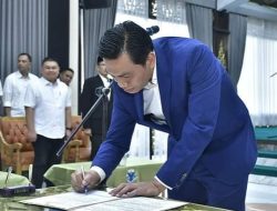 Bupati Fadhil Lantik Puluhan Pejabat Struktural dan Fungsional Tertentu Dilingkup Pemkab Batanghari