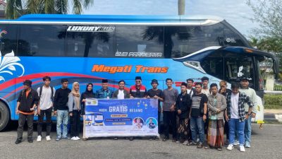 Wakili Gubernur Jambi, Staf Ahli dan Kadis Kominfo Sambut Kepulangan Mahasiswa Jambi