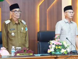 Wabup Bakhtiar Dengarkan Penyampaian Pandangan Umum Fraksi DPRD Batanghari