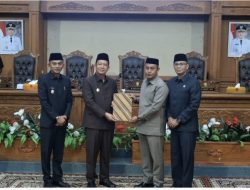 Waka DPRD Wiranto Pimpin Paripurna Ranperda Pertanggungjawaban Pelaksanaan APBD 2024