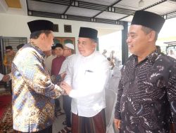 Bupati Muaro Jambi Hadiri undangan Walimatul Sapar di kediaman Sekretaris Daerah (Sekda) Muaro Jambi
