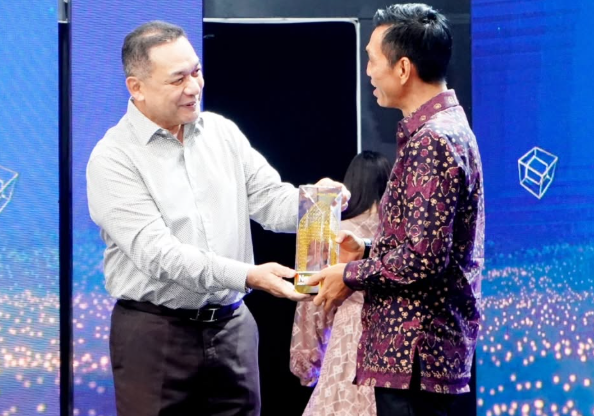 Fadhil Arief Raih Cahaya Hati Award 2026, Kiprah Sosial Diapresiasi