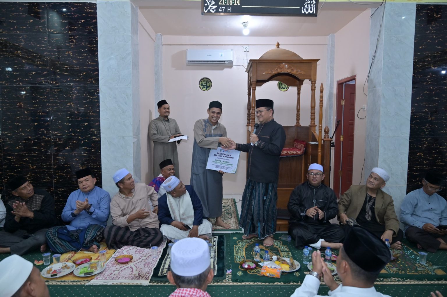 Pemkot Jambi Beri Bantuan Akses Wifi Gratis di Masjid