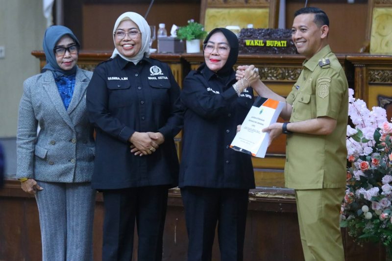 Wakil Bupati Muslimin Tanja Hadiri Paripurna LKPJ Tahun 2025
