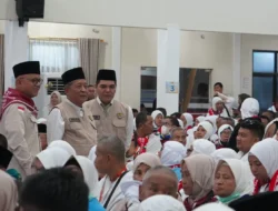 Wagub Sani Lepas 442 Jamaah Haji Kloter BTH 22 Jambi