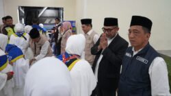 Sekda Sudirman Melepas 445 Calon Jemaah Haji Asal Provinsi Jambi