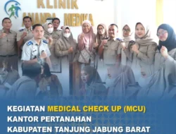 Jaga Pelayanan Prima, Pegawai Kantah Tanjab Barat Dicek Kesehatan