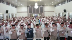 Kanwil Haji Jambi Lepas 443 Jamaah Haji Kloter BTH 21