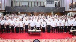 HUT DKI Jakarta ke-499, ATR/BPN Serahkan 499 Sertipikat Aset Pemprov