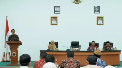 Bupati Batang Hari Buka Diseminasi PPID Menuju Predikat Informatif 2026