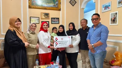 YJI Salurkan Bantuan Pasien Jantung Cilik untuk Khadijah Zaynara di Jambi