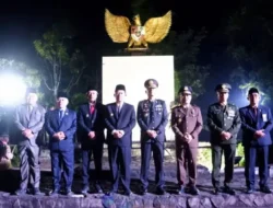 Aidi Hatta Hadiri Apel Kehormatan dan Renungan Suci Muaro Jambi di TMP Kusuma Bhakti