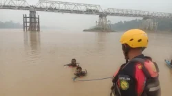 Anak 11 Tahun Tenggelam di Sungai Batanghari, Tim SAR Lakukan Pencarian dan Penyelaman
