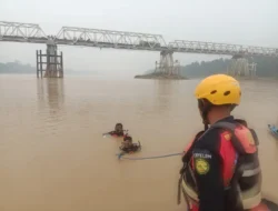 Anak 11 Tahun Tenggelam di Sungai Batanghari, Tim SAR Lakukan Pencarian dan Penyelaman