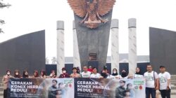 Gerakan Komix Herbal Peduli Bagikan Masker kepada Warga di CFD Kota Jambi